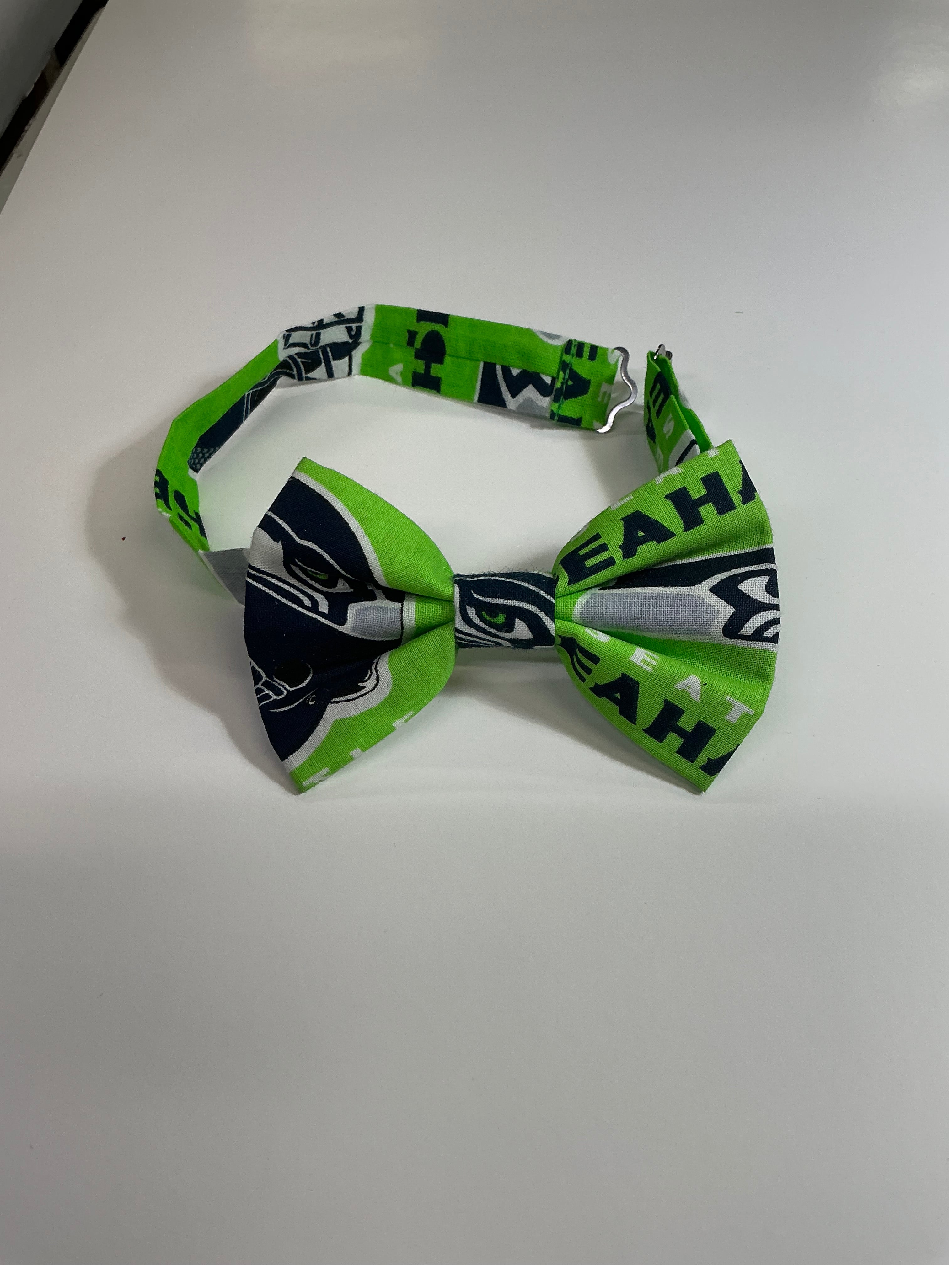Seattle Seahawks Kids Bow tie