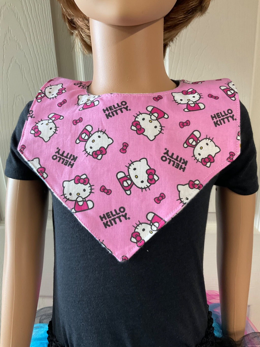 Hello Kitty (pink)Handmade bib,