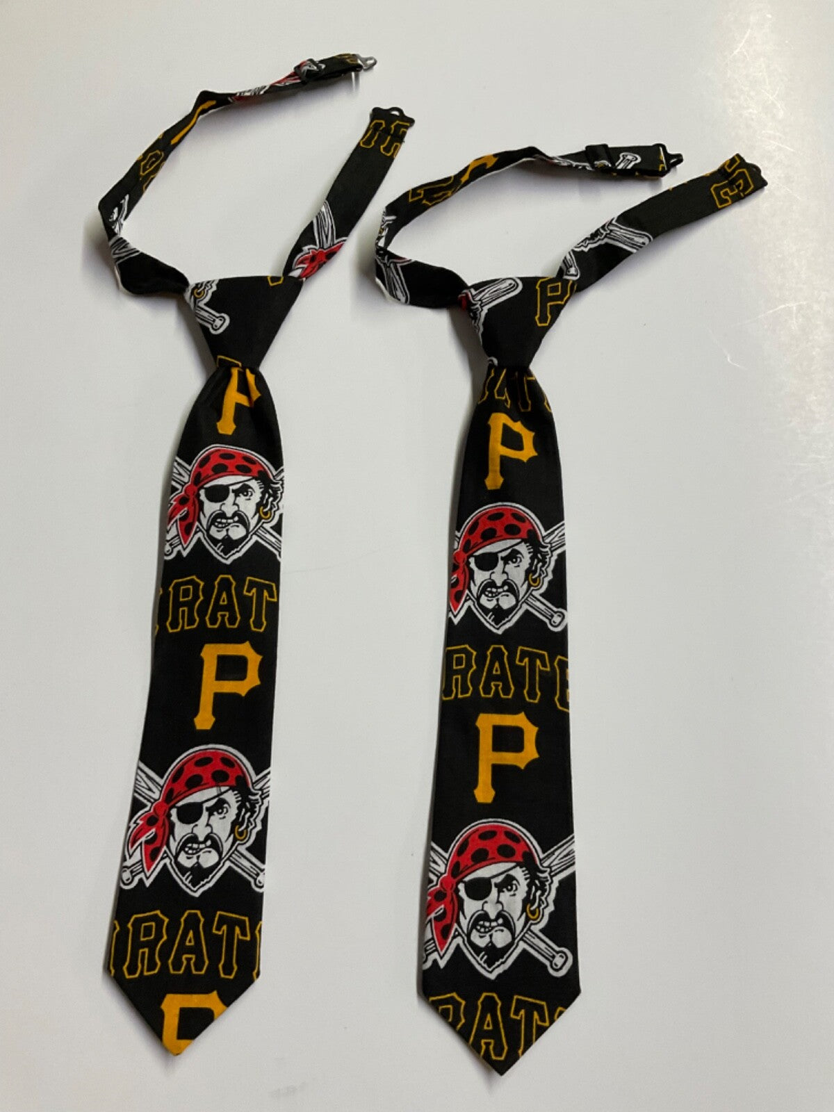Pittsburgh Pirates Kids Pre-tied  Ties