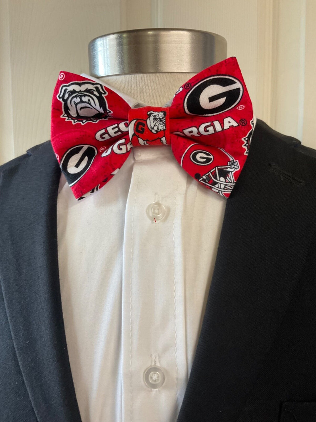 Georgia Bulldogs Pre-tied Bow Ties