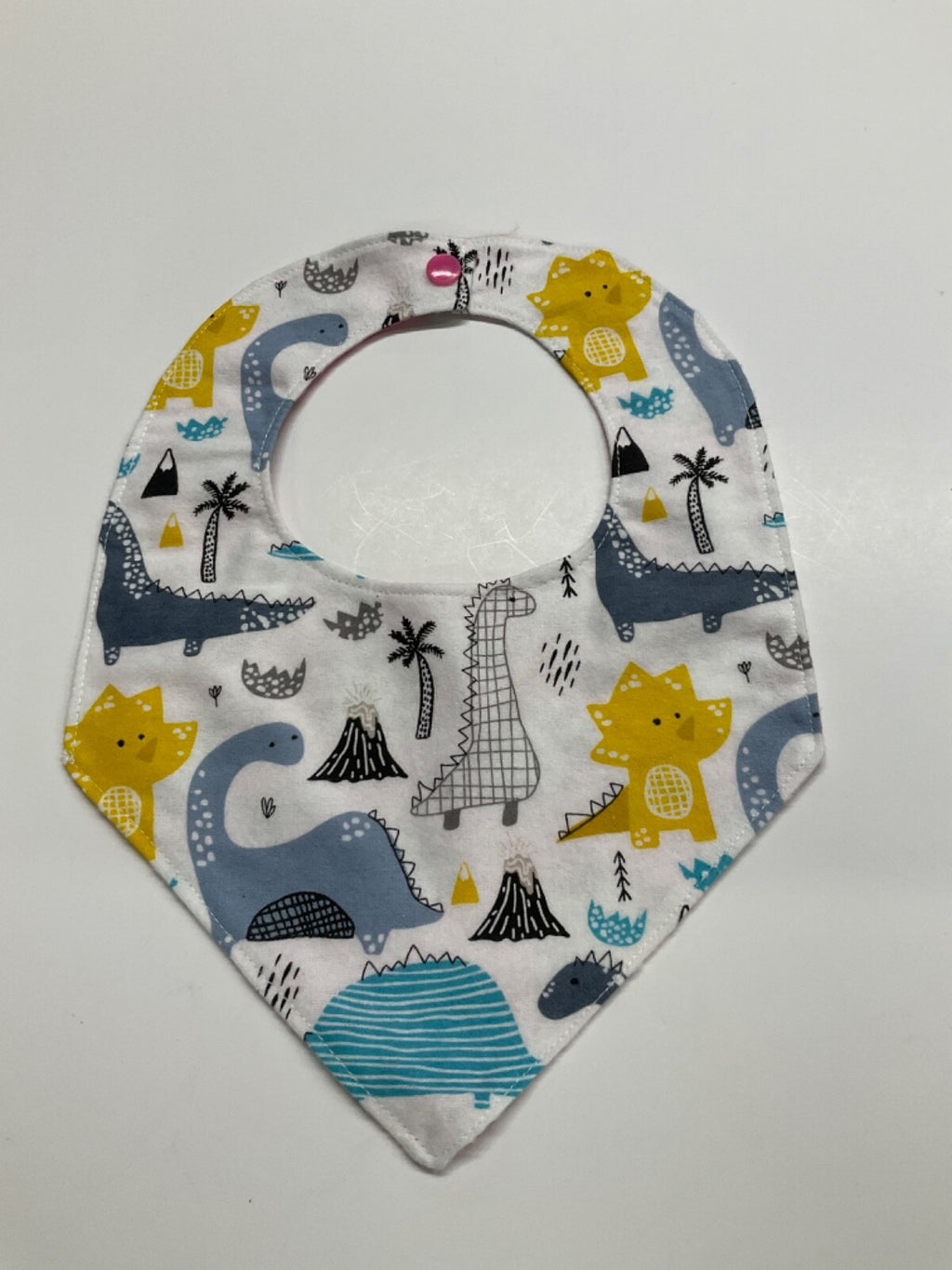 Hello Kitty (pink)Handmade bib,