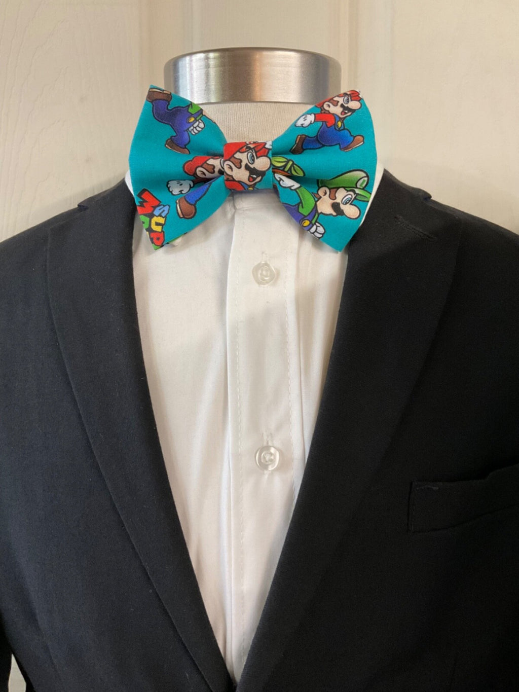 Super Mario and Luigi Pre-tied Bow Ties