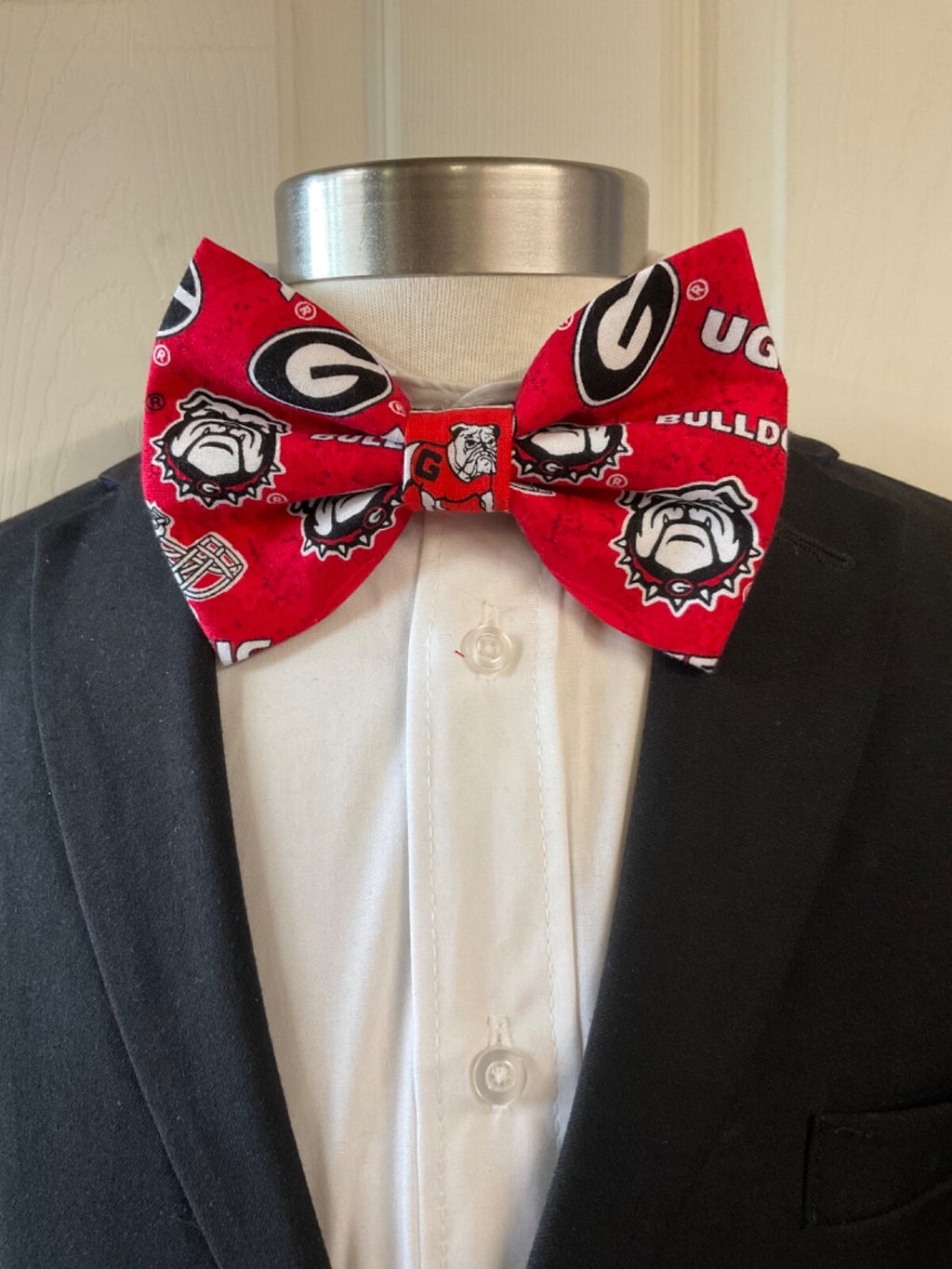 Georgia Bulldogs Pre-tied Bow Ties
