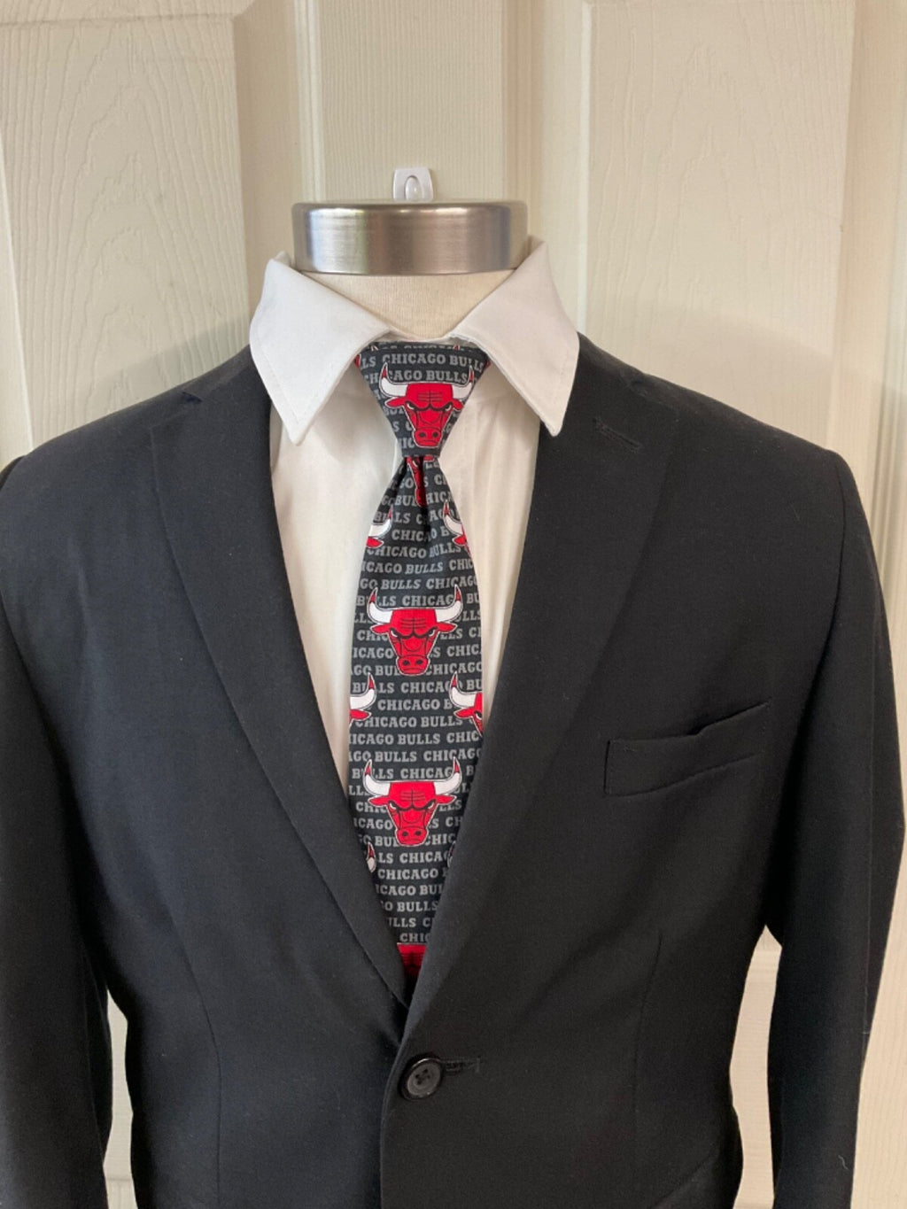 Chicago Bulls Kids to pre teen Pre-tied  Ties