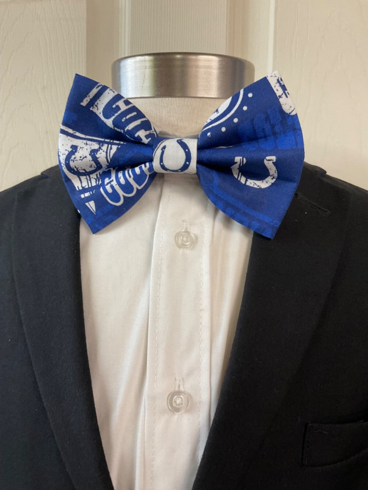 Indianapolis Cults Pre-tied Bow Ties