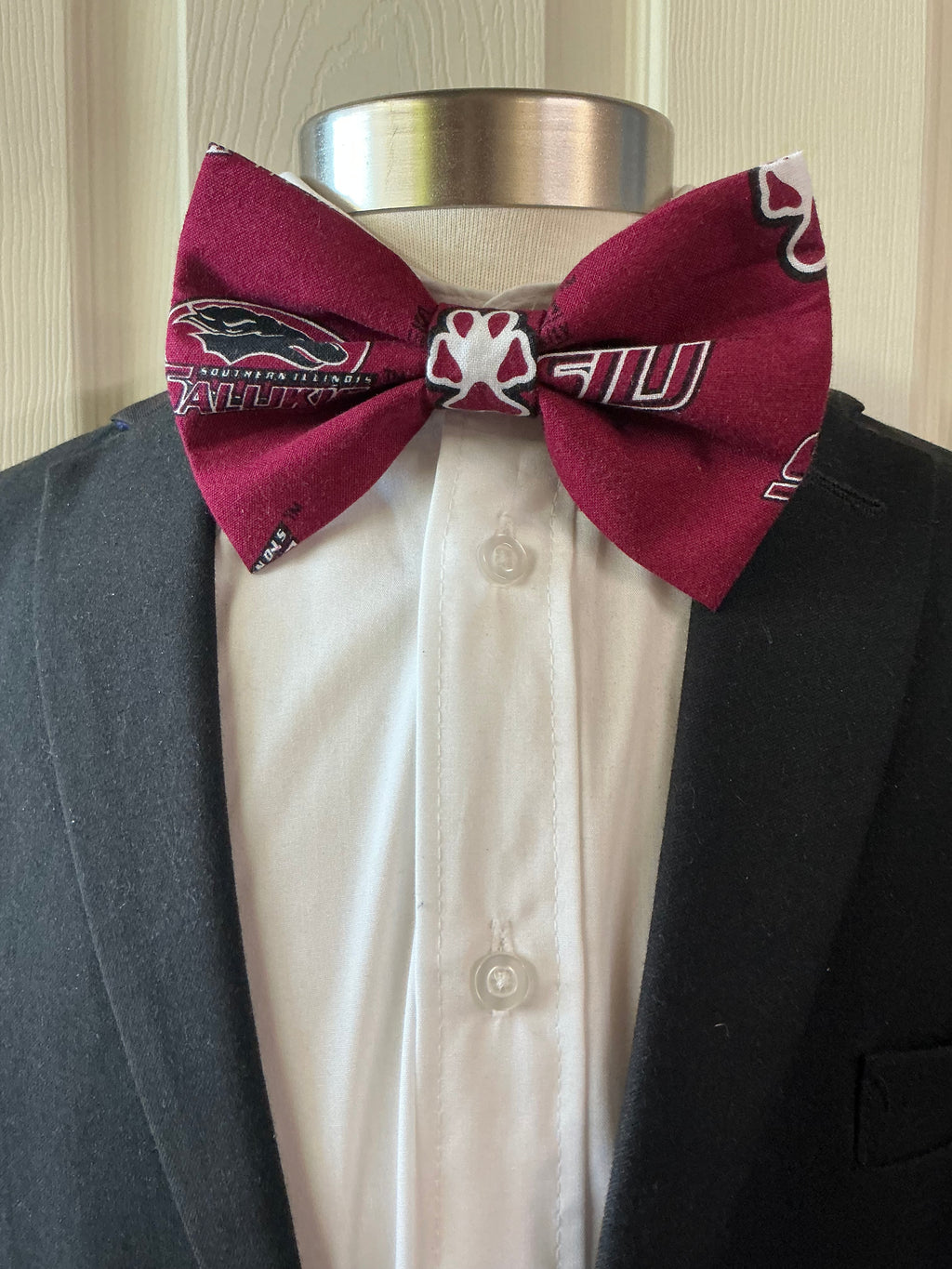Southern Illinois Salukis Bow Tie