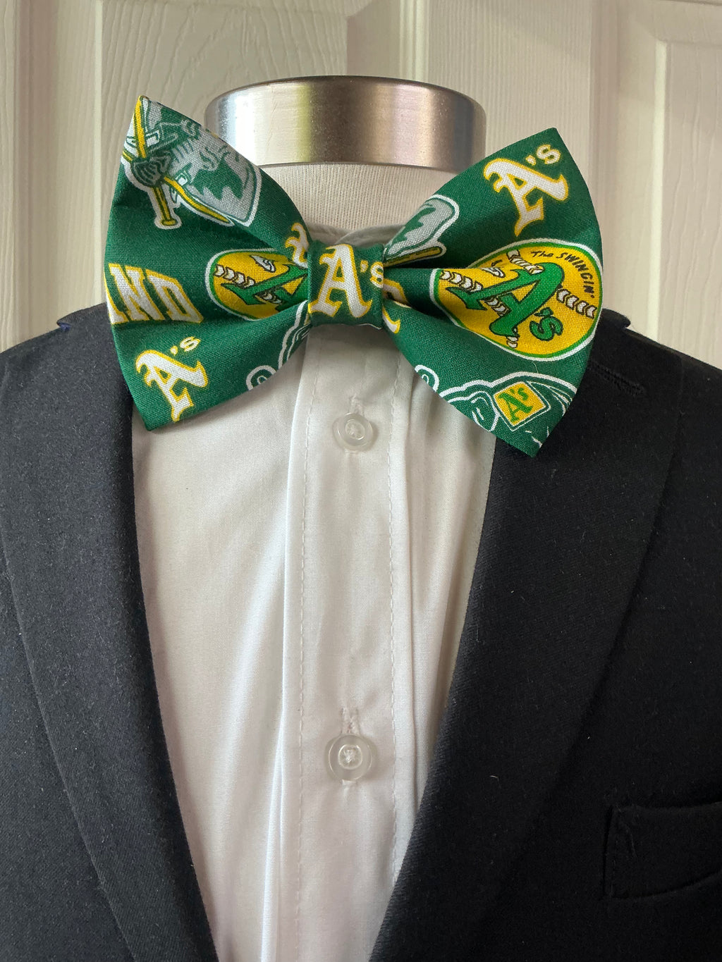 Oakland Athletics Bow Tie