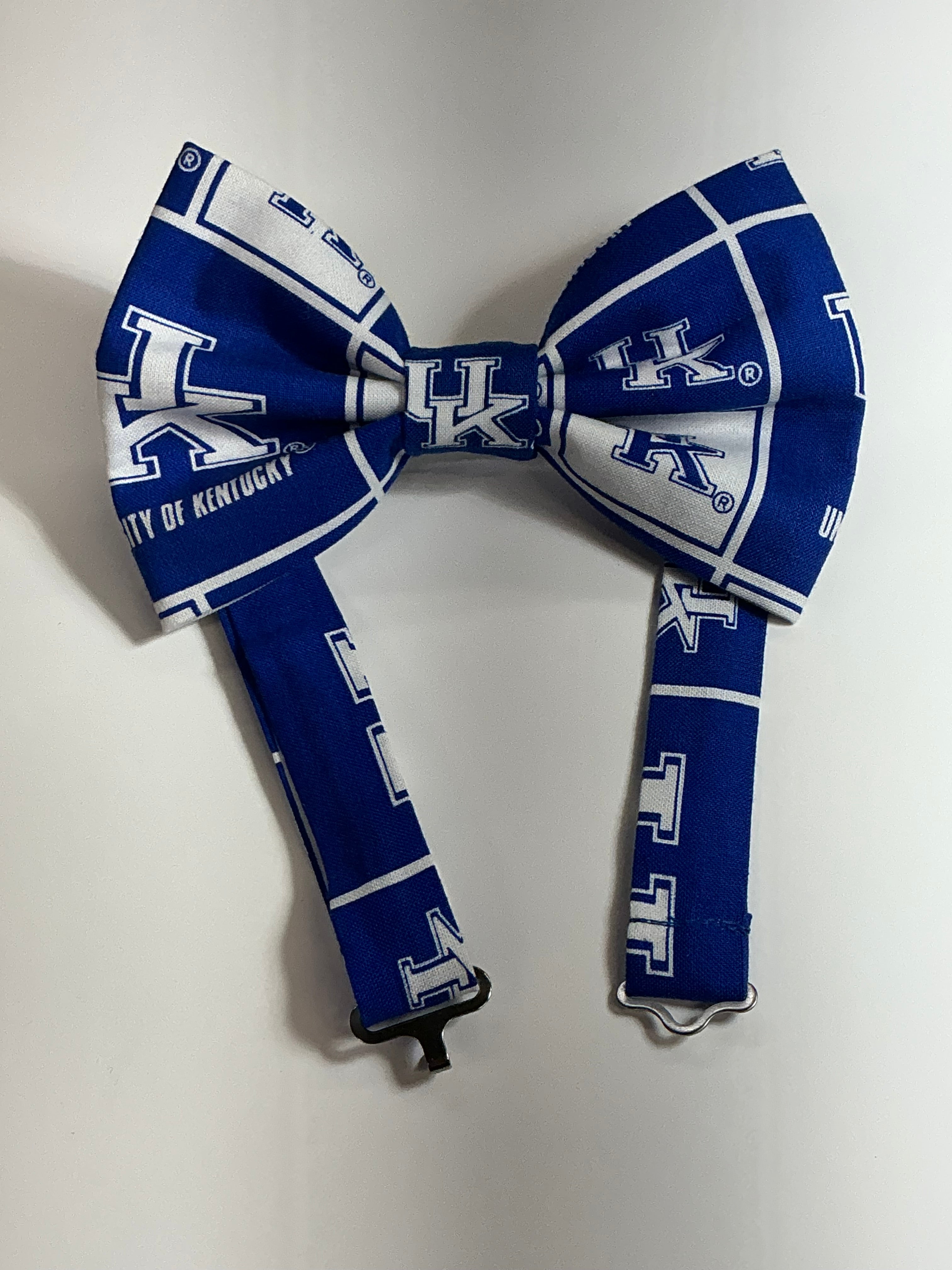 Kentucky Wildcats bow tie