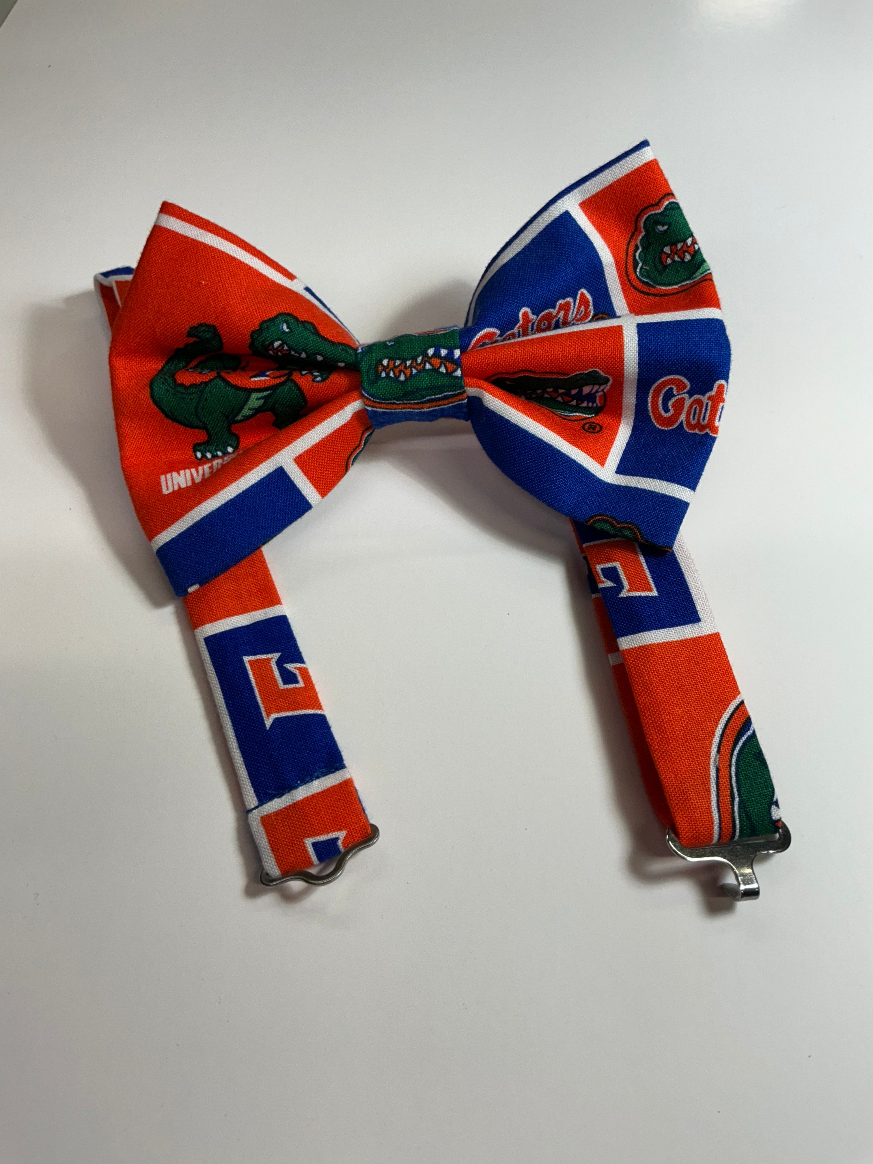 Florida Gators bow tie
